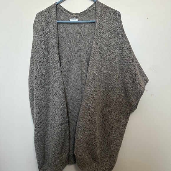 Aritzia Sweaters - Aritzia Community oversized Cardi